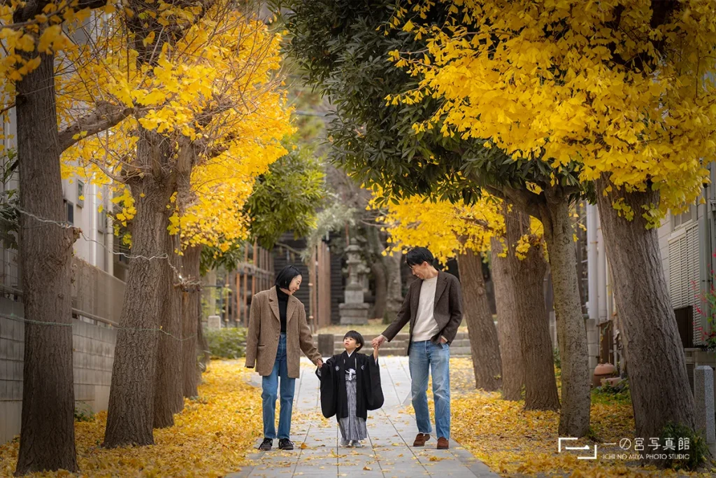 横浜市にある一の宮写真館で撮影された一之宮神社での七五三ロケーション写真